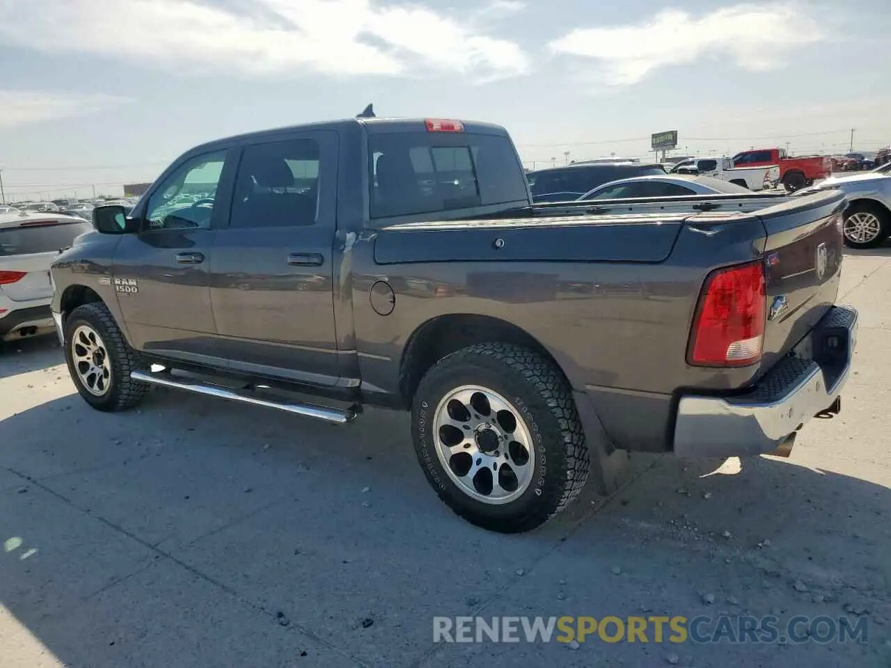 2 fotografías del automóvil dañado 1C6RR7LT9KS536536 RAM 1500 2019