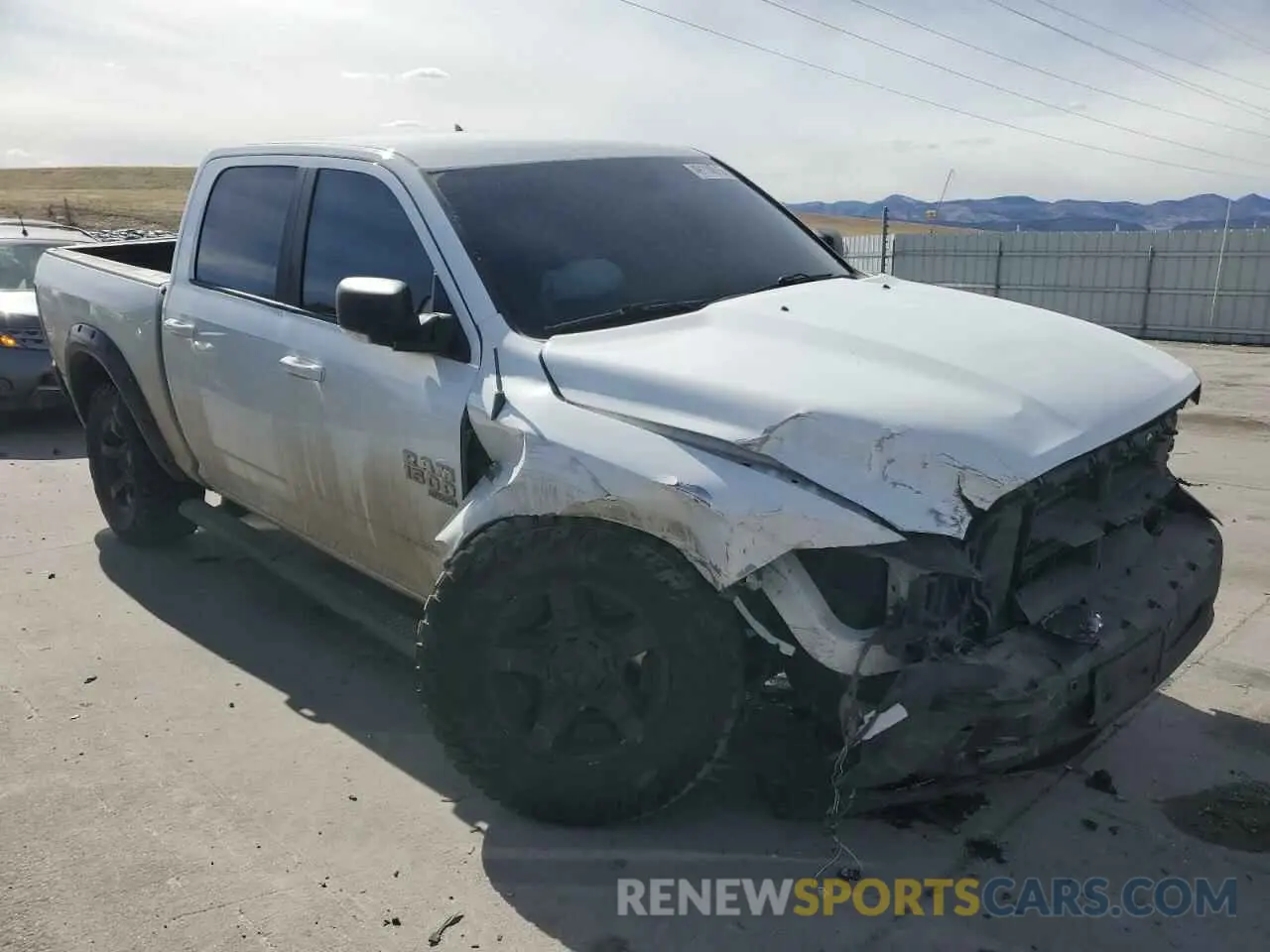 4 fotografías del automóvil dañado 1C6RR7LT9KS559024 RAM 1500 2019
