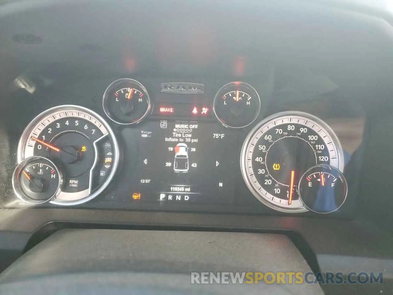 9 fotografías del automóvil dañado 1C6RR7LT9KS559024 RAM 1500 2019