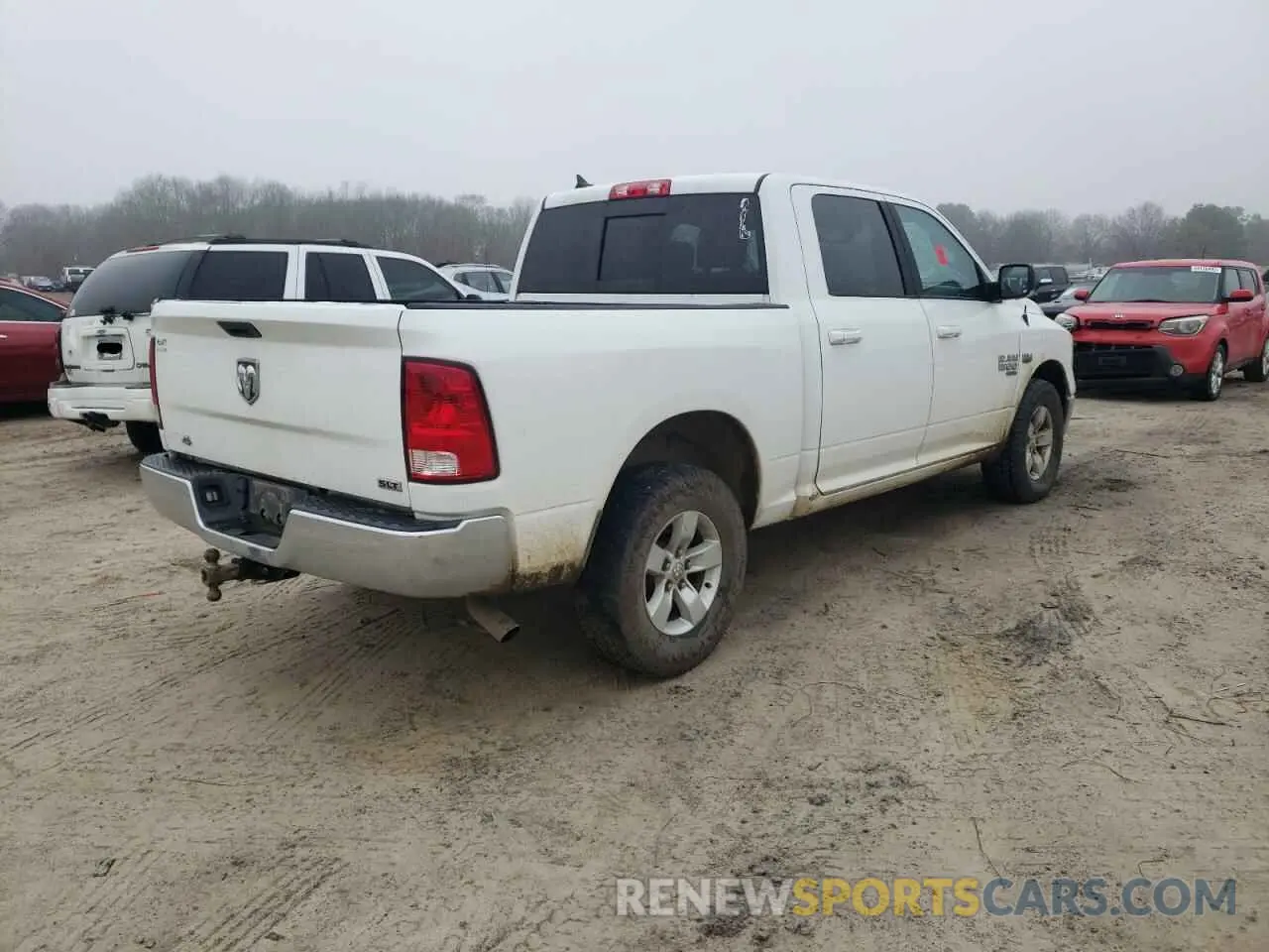 3 fotografías del automóvil dañado 1C6RR7LT9KS582304 RAM 1500 2019