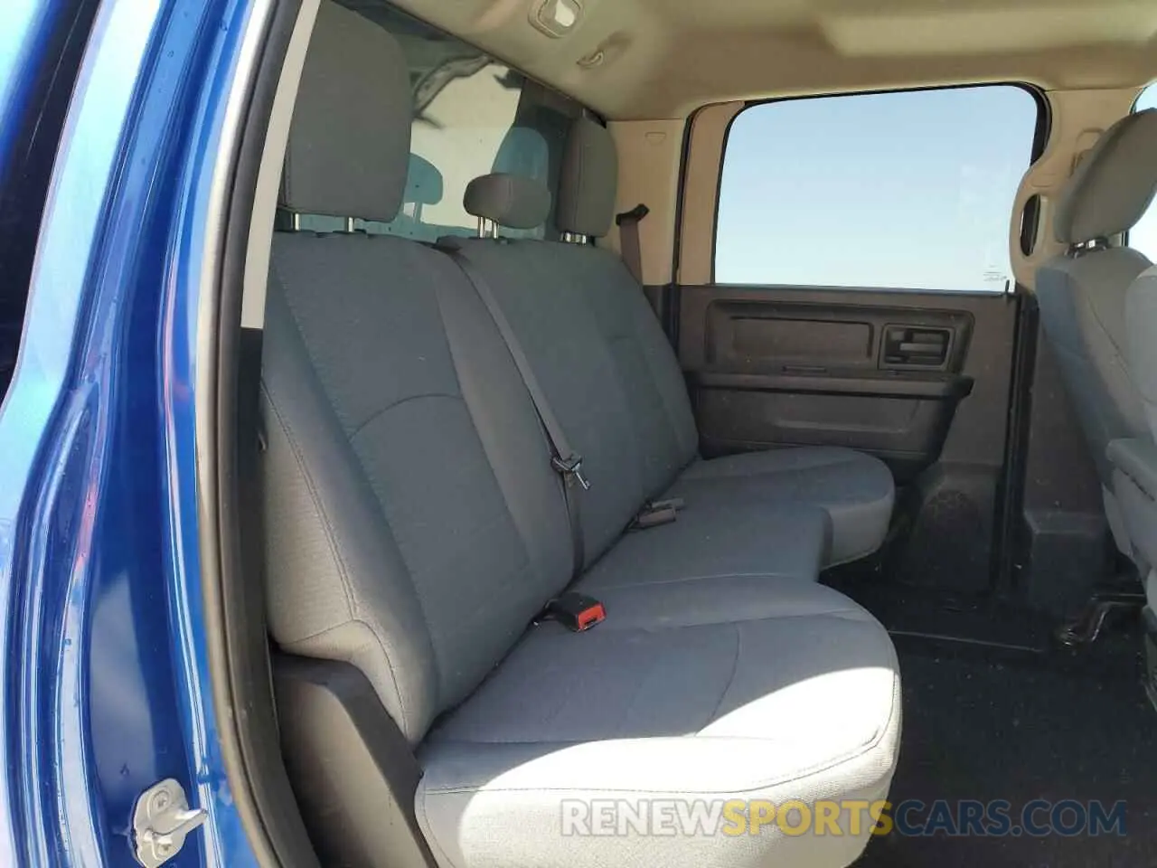 10 fotografías del automóvil dañado 1C6RR7SM2KS682027 RAM 1500 2019