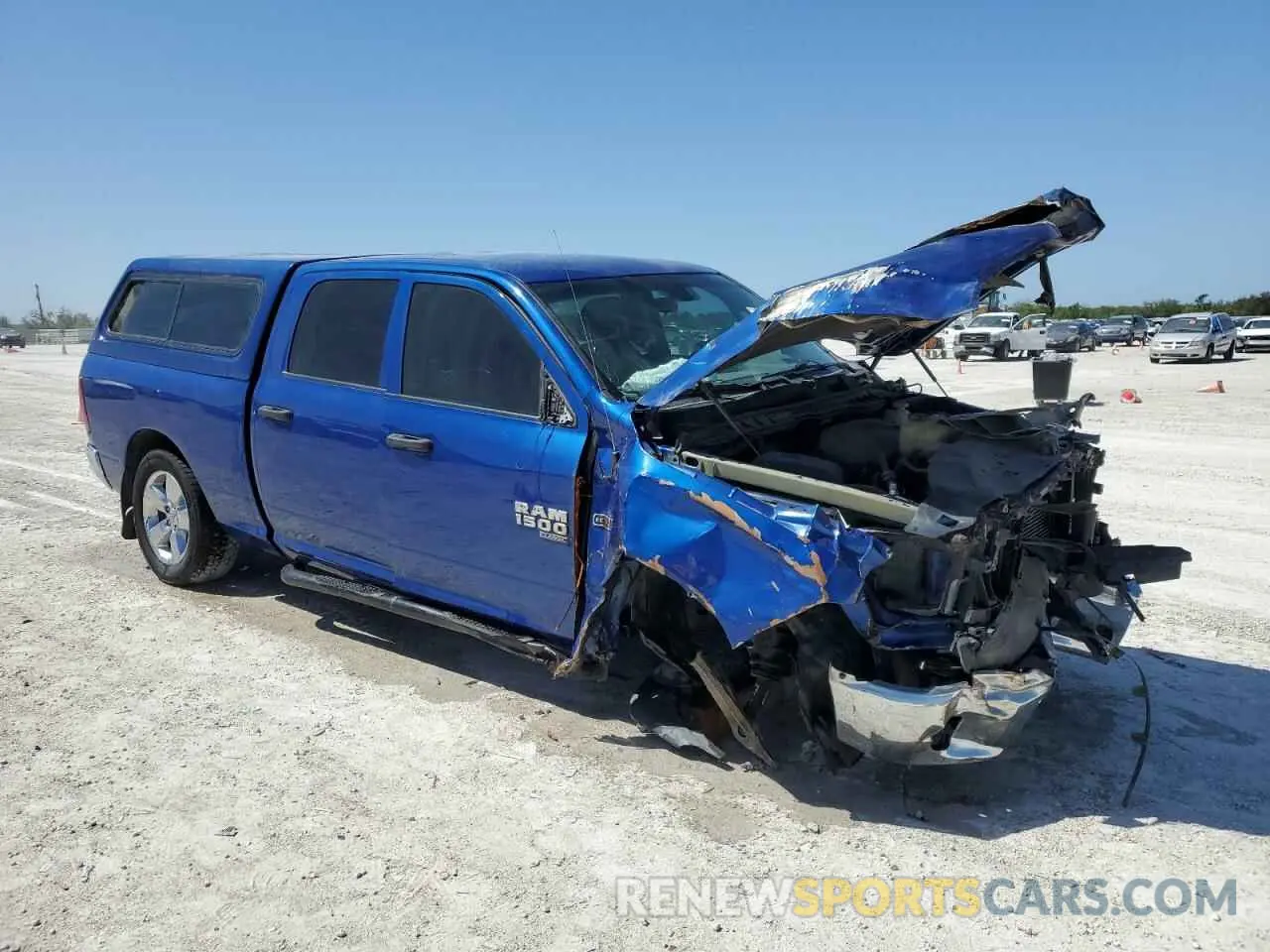 4 fotografías del automóvil dañado 1C6RR7SM2KS682027 RAM 1500 2019