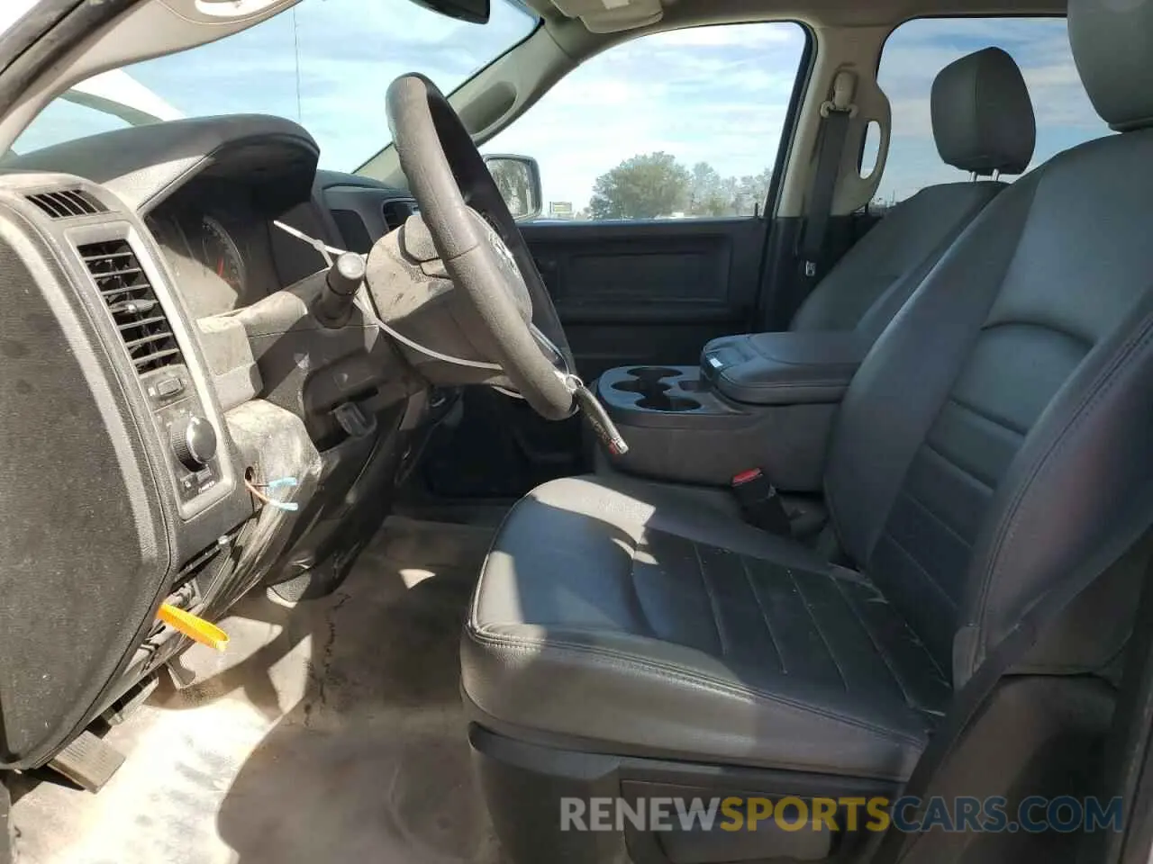 7 fotografías del automóvil dañado 1C6RR7ST8KS651971 RAM 1500 2019