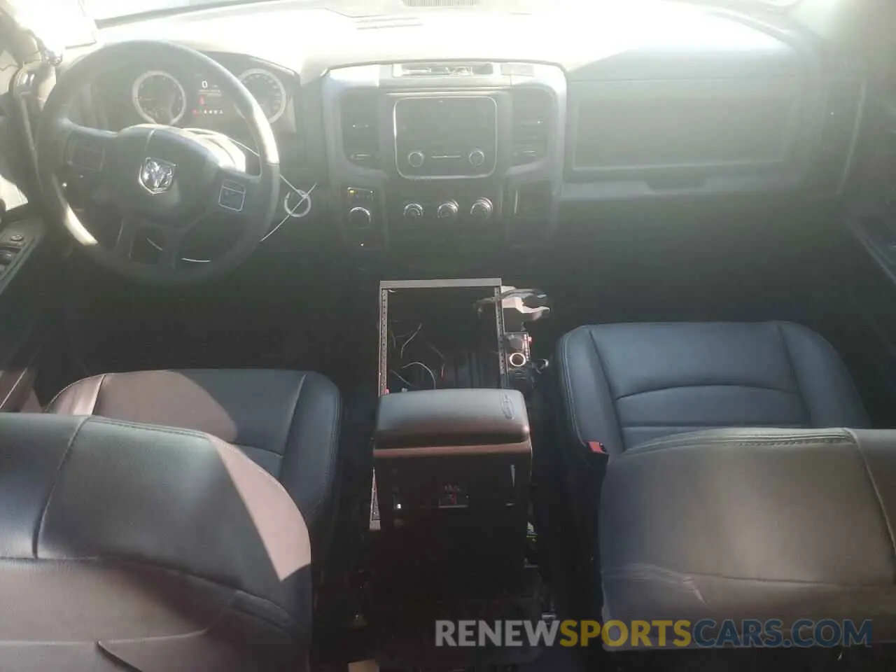 8 fotografías del automóvil dañado 1C6RR7STXKS717064 RAM 1500 2019