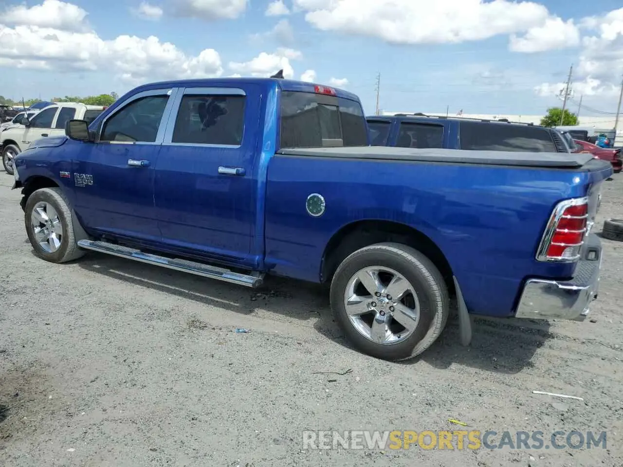 2 fotografías del automóvil dañado 1C6RR7TT0KS521875 RAM 1500 2019