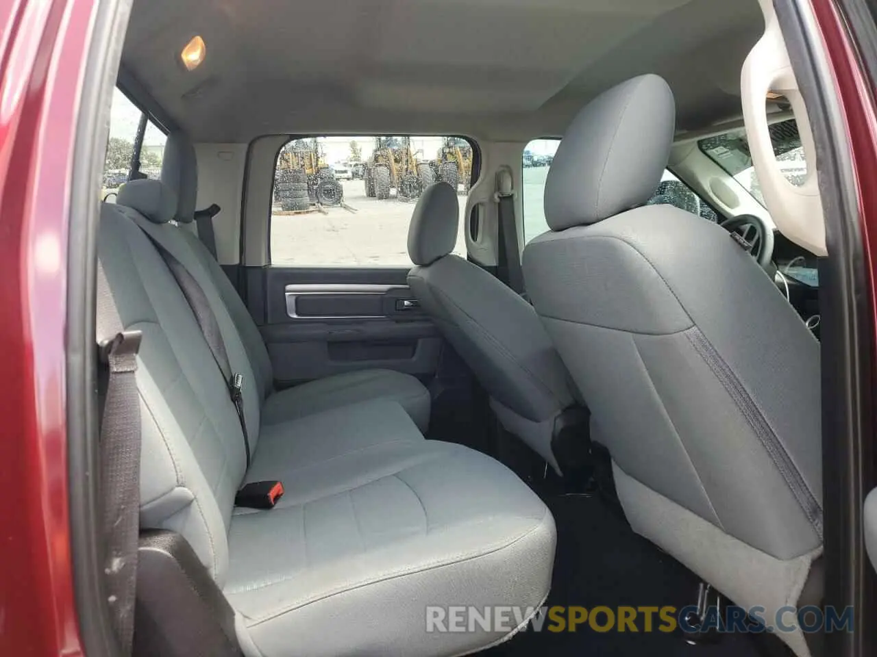 10 fotografías del automóvil dañado 1C6RR7TT0KS614461 RAM 1500 2019