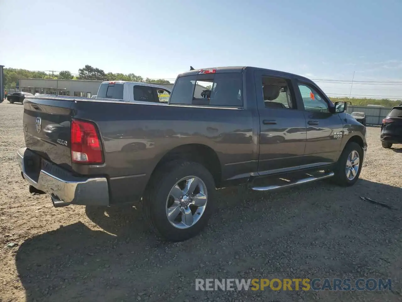3 fotografías del automóvil dañado 1C6RR7TT0KS714009 RAM 1500 2019