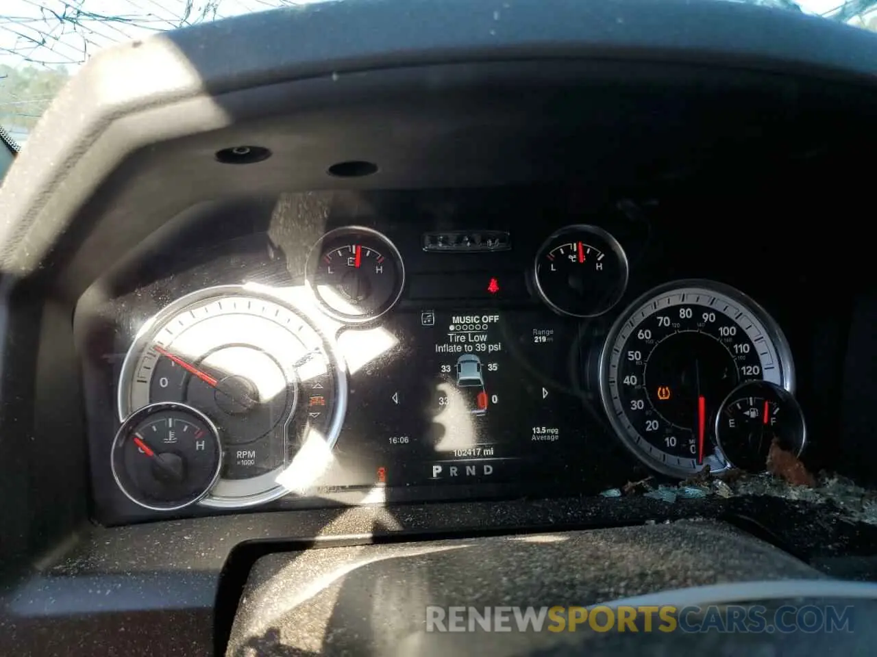 9 fotografías del automóvil dañado 1C6RR7TT3KS645722 RAM 1500 2019