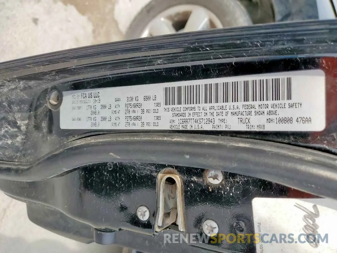 12 fotografías del automóvil dañado 1C6RR7TT4KS712943 RAM 1500 2019
