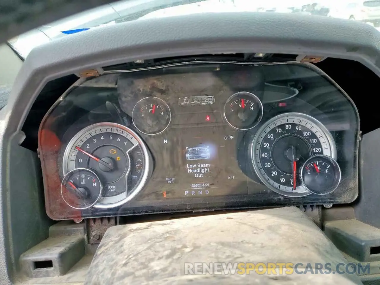 9 fotografías del automóvil dañado 1C6RR7TT4KS712943 RAM 1500 2019