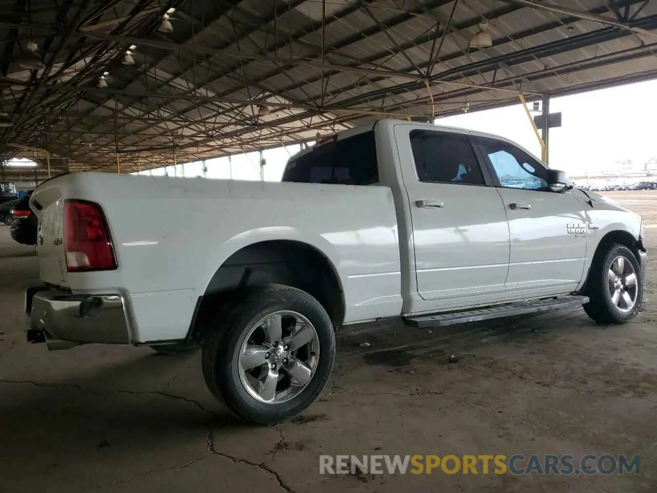 3 fotografías del automóvil dañado 1C6RR7TT5KS566231 RAM 1500 2019