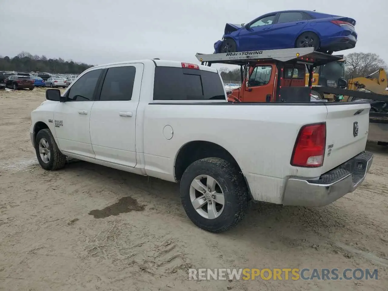 2 fotografías del automóvil dañado 1C6RR7TT6KS696275 RAM 1500 2019