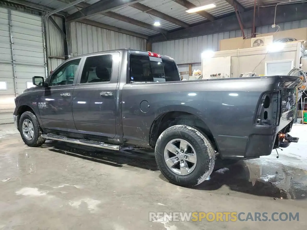 2 fotografías del automóvil dañado 1C6RR7TT7KS566635 RAM 1500 2019