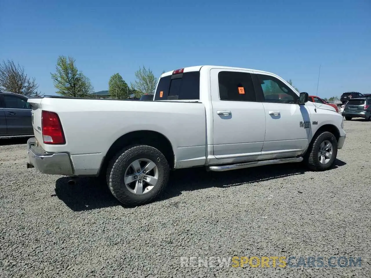 3 fotografías del automóvil dañado 1C6RR7TT7KS634609 RAM 1500 2019