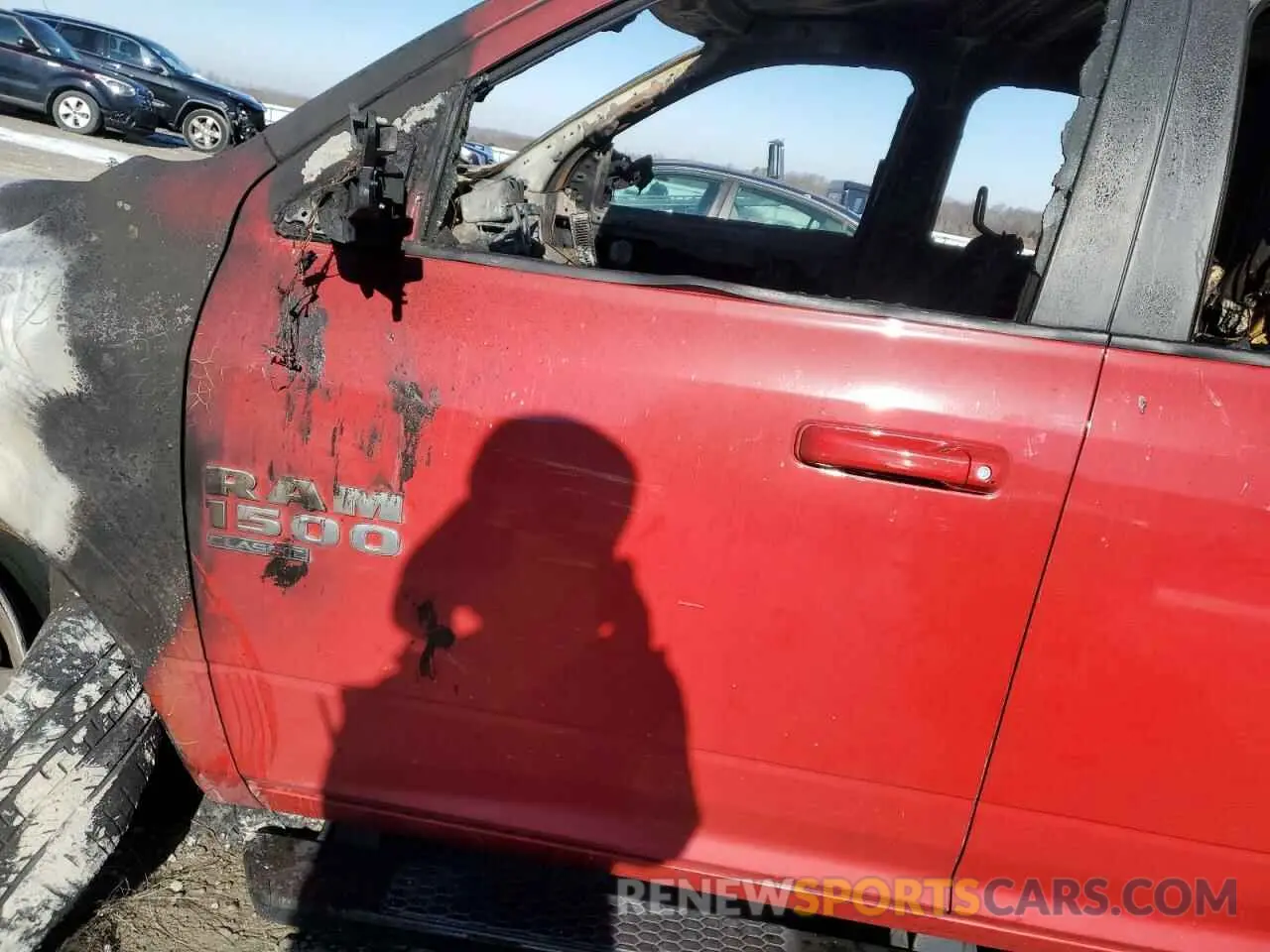 7 fotografías del automóvil dañado 1C6RR7TT7KS687665 RAM 1500 2019