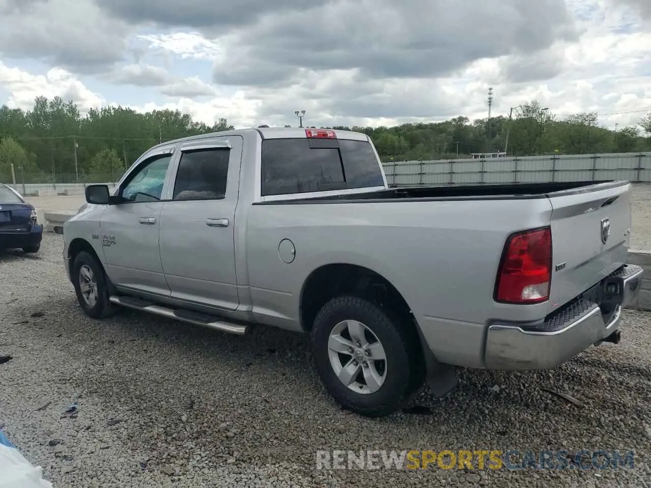 2 fotografías del automóvil dañado 1C6RR7TT9KS587633 RAM 1500 2019