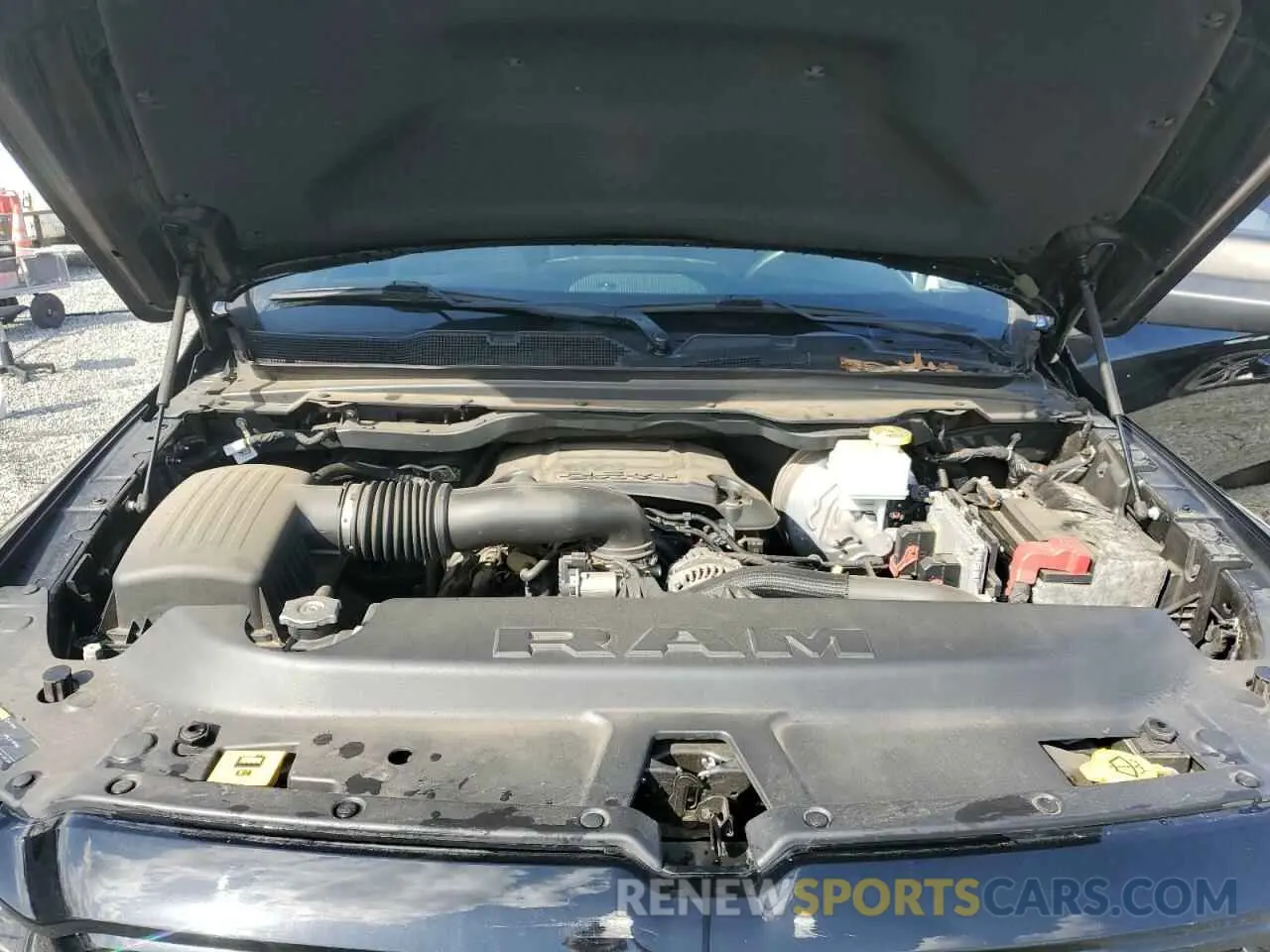 11 fotografías del automóvil dañado 1C6RREBT9KN568519 RAM 1500 2019