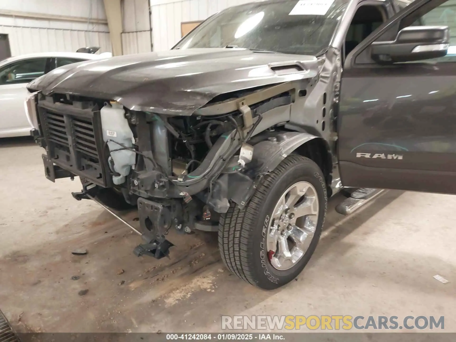 6 fotografías del automóvil dañado 1C6RREBT9KN617833 RAM 1500 2019
