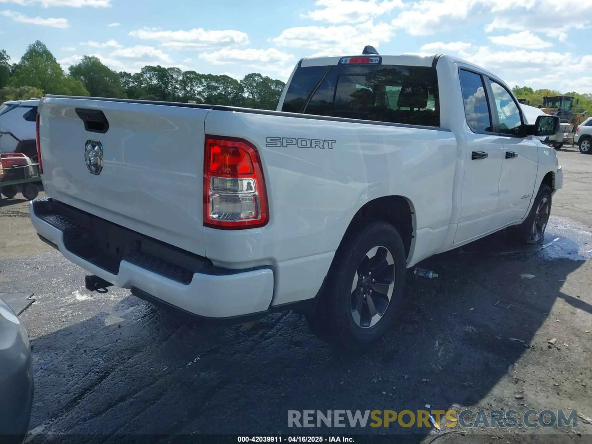 4 fotografías del automóvil dañado 1C6RRECT2KN596550 RAM 1500 2019