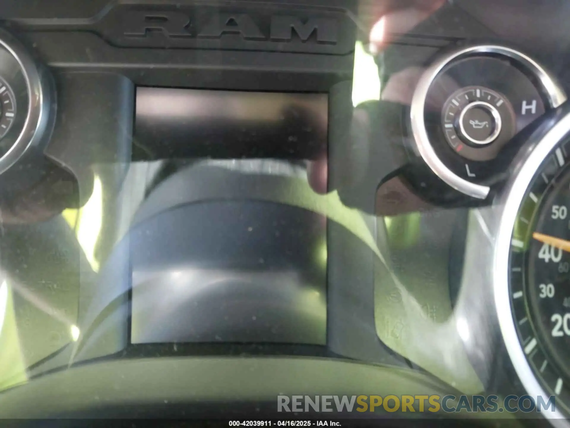 7 fotografías del automóvil dañado 1C6RRECT2KN596550 RAM 1500 2019