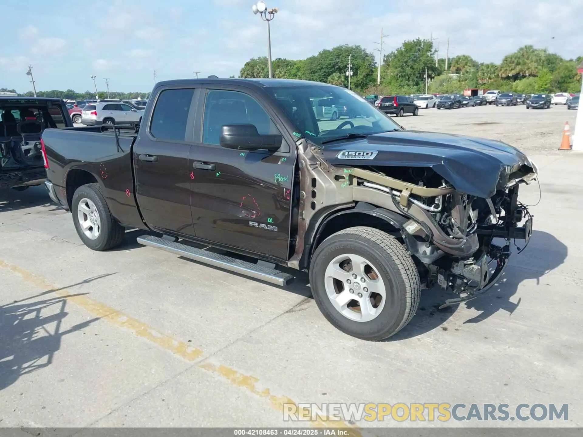 1 fotografías del automóvil dañado 1C6RRECT2KN614786 RAM 1500 2019