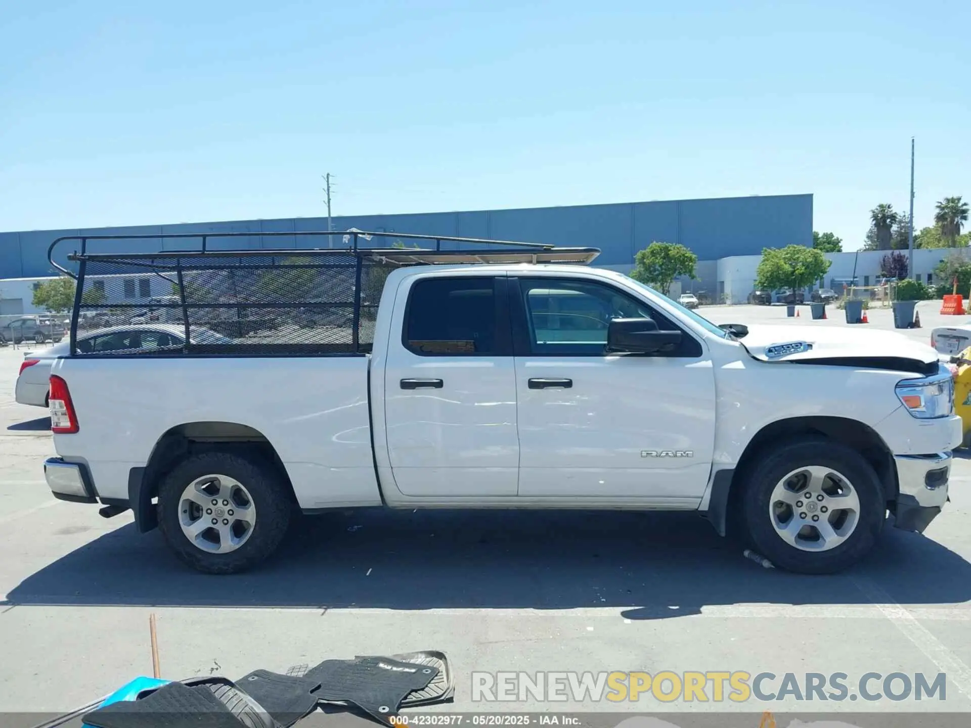13 fotografías del automóvil dañado 1C6RRECT6KN884457 RAM 1500 2019