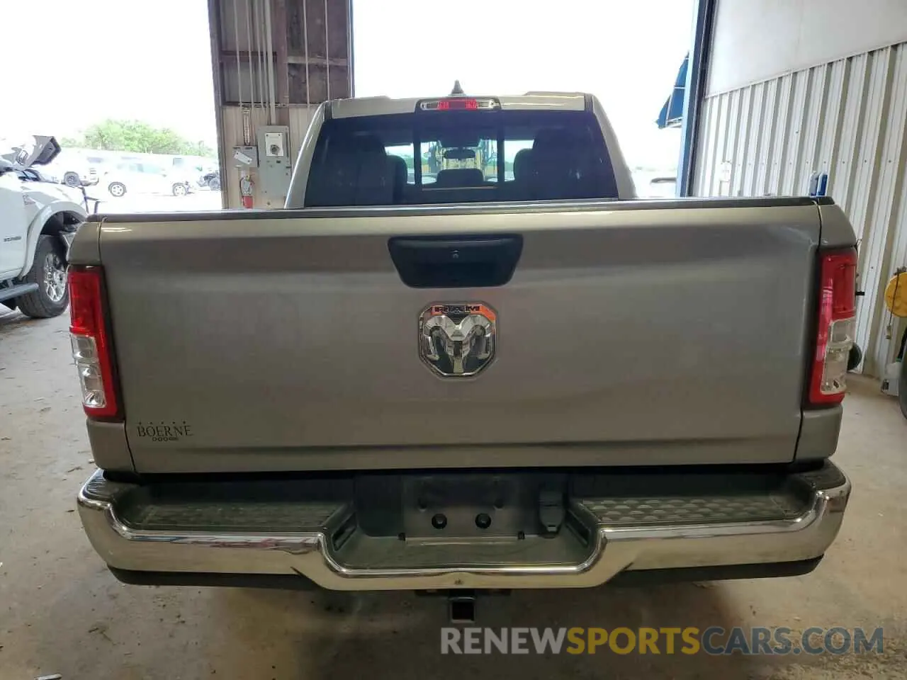 6 fotografías del automóvil dañado 1C6RRECT7KN745812 RAM 1500 2019