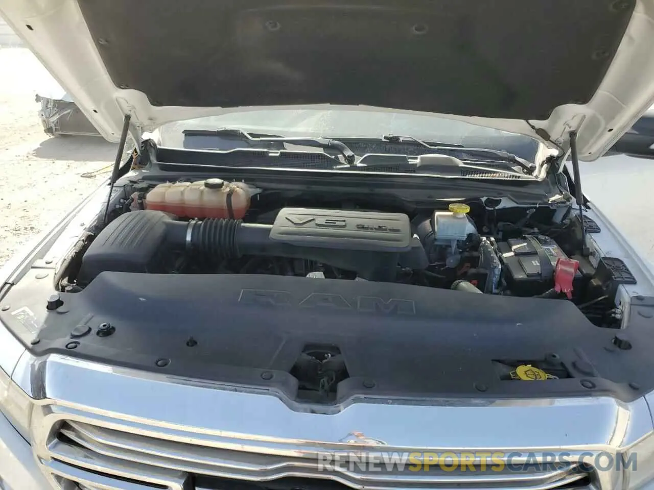11 fotografías del automóvil dañado 1C6RREFG2KN666661 RAM 1500 2019