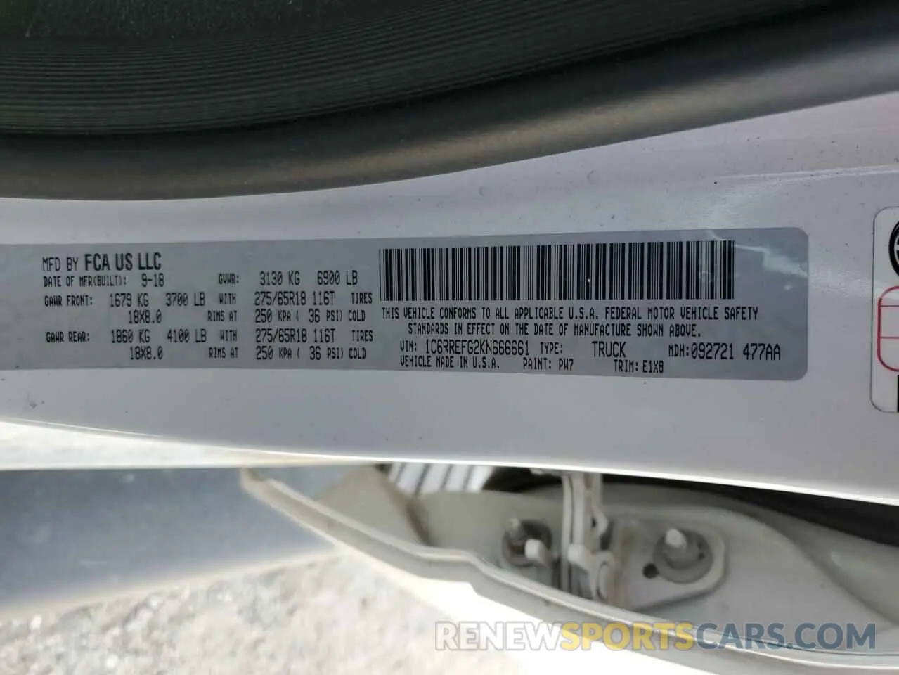 12 fotografías del automóvil dañado 1C6RREFG2KN666661 RAM 1500 2019
