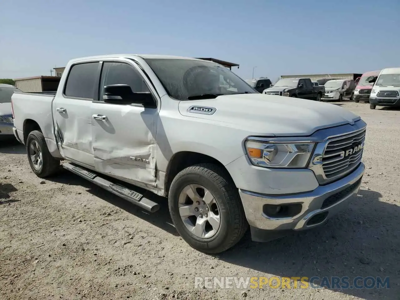 4 fotografías del automóvil dañado 1C6RREFG2KN666661 RAM 1500 2019