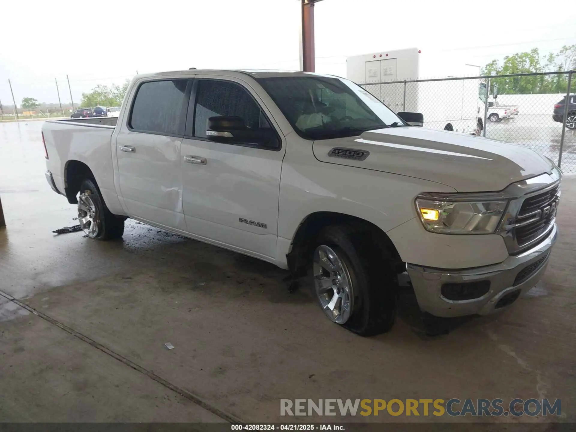 3 fotografías del automóvil dañado 1C6RREFT0KN604351 RAM 1500 2019
