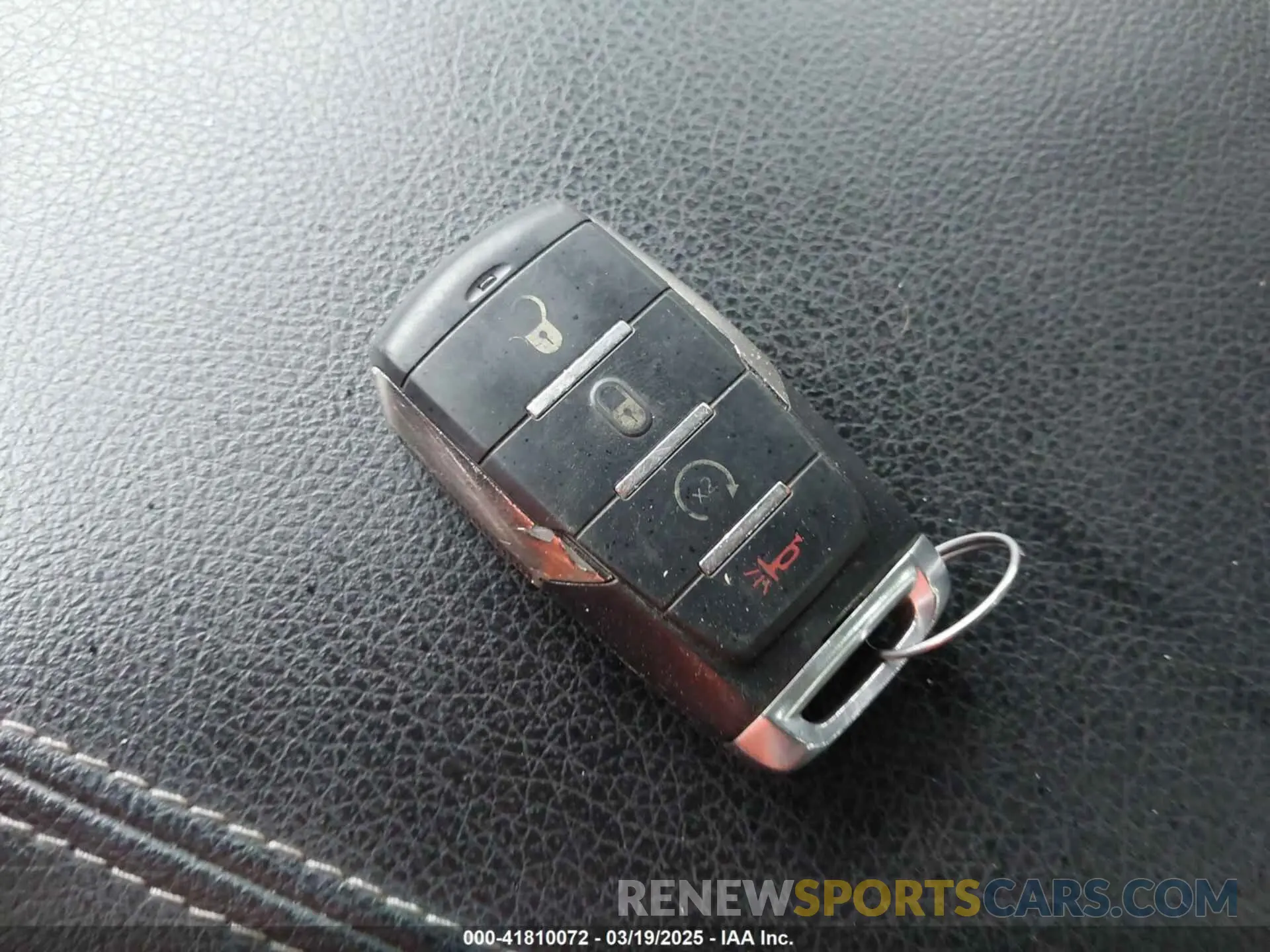 11 fotografías del automóvil dañado 1C6RREFT0KN705714 RAM 1500 2019