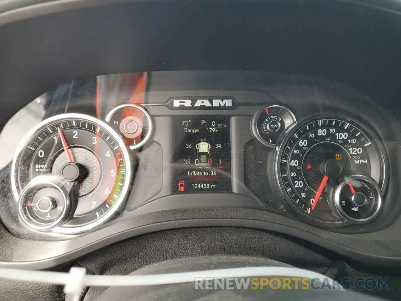 9 fotografías del automóvil dañado 1C6RREFT0KN745503 RAM 1500 2019