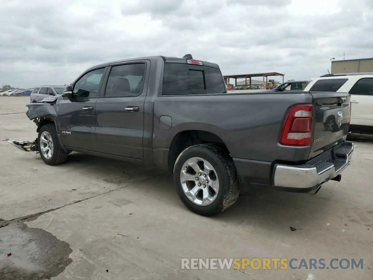 2 fotografías del automóvil dañado 1C6RREFT1KN523200 RAM 1500 2019