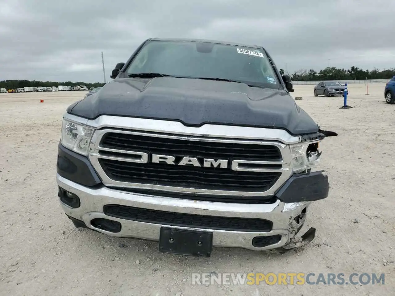 5 fotografías del automóvil dañado 1C6RREFT1KN548470 RAM 1500 2019