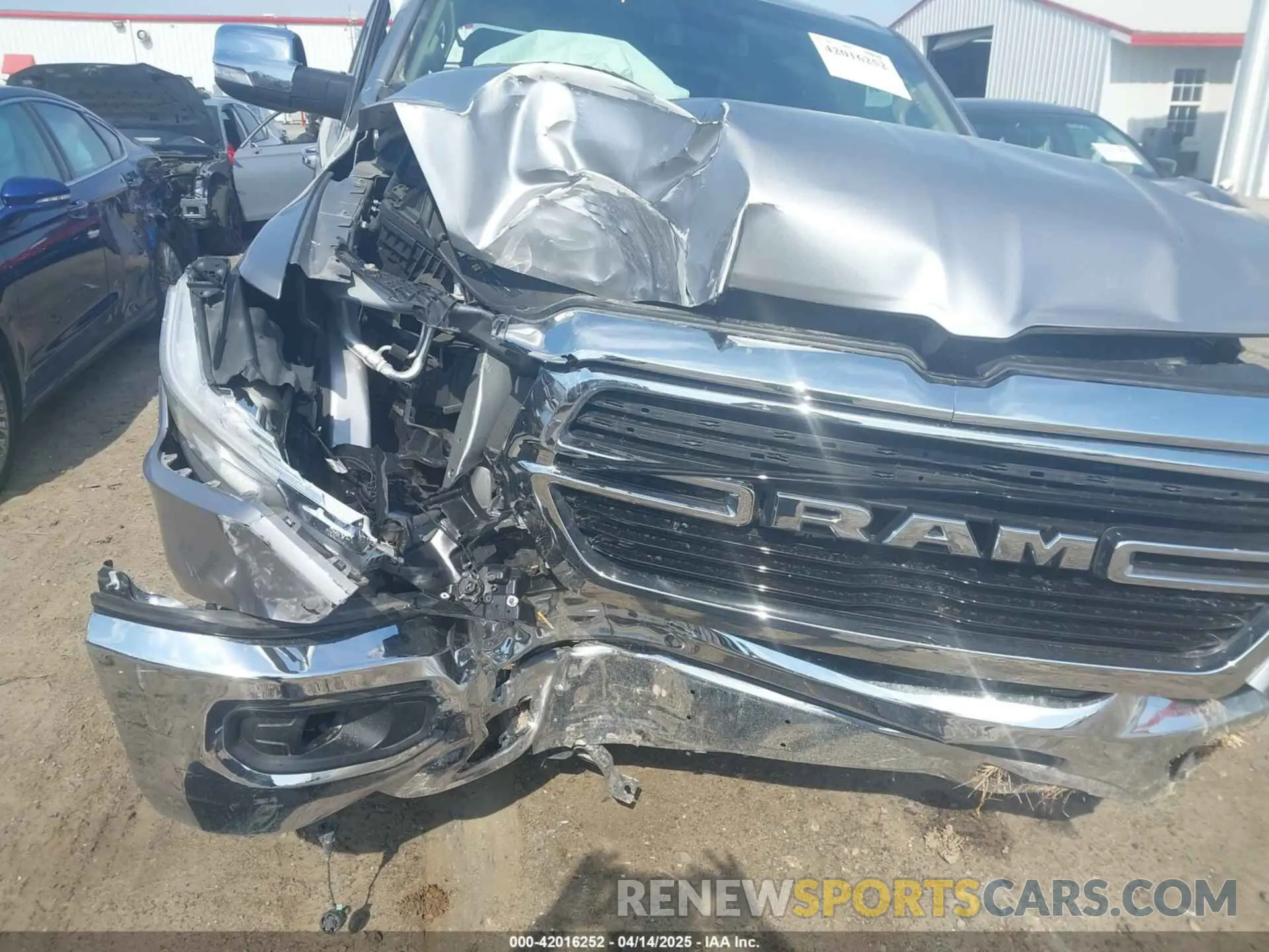 6 fotografías del automóvil dañado 1C6RREFT1KN684047 RAM 1500 2019