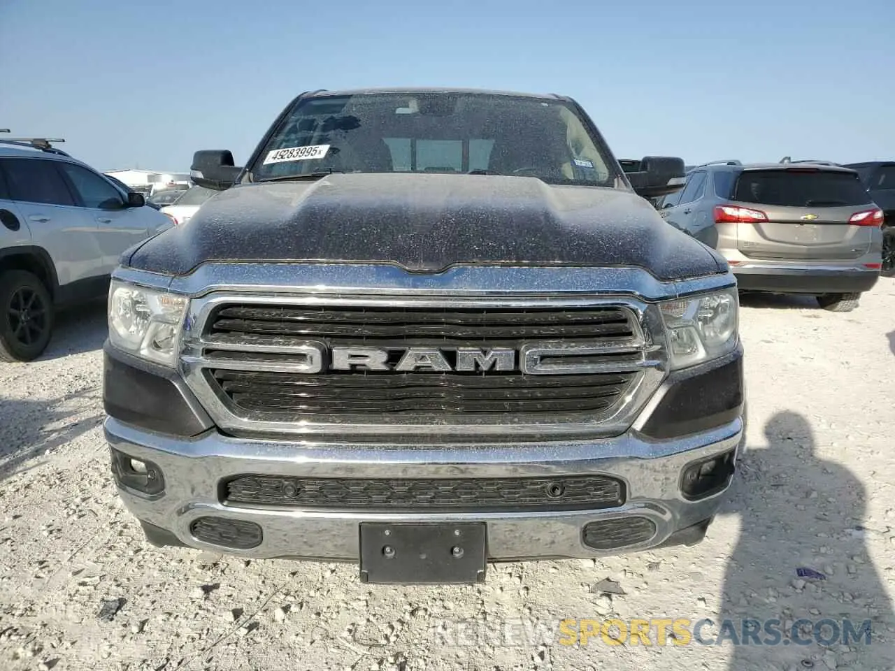 5 fotografías del automóvil dañado 1C6RREFT2KN798512 RAM 1500 2019