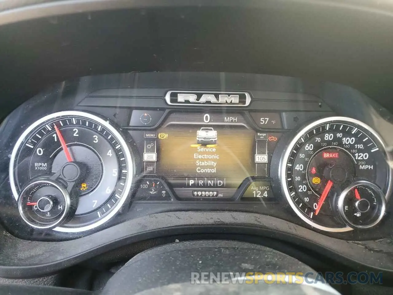 9 fotografías del automóvil dañado 1C6RREFT2KN798512 RAM 1500 2019
