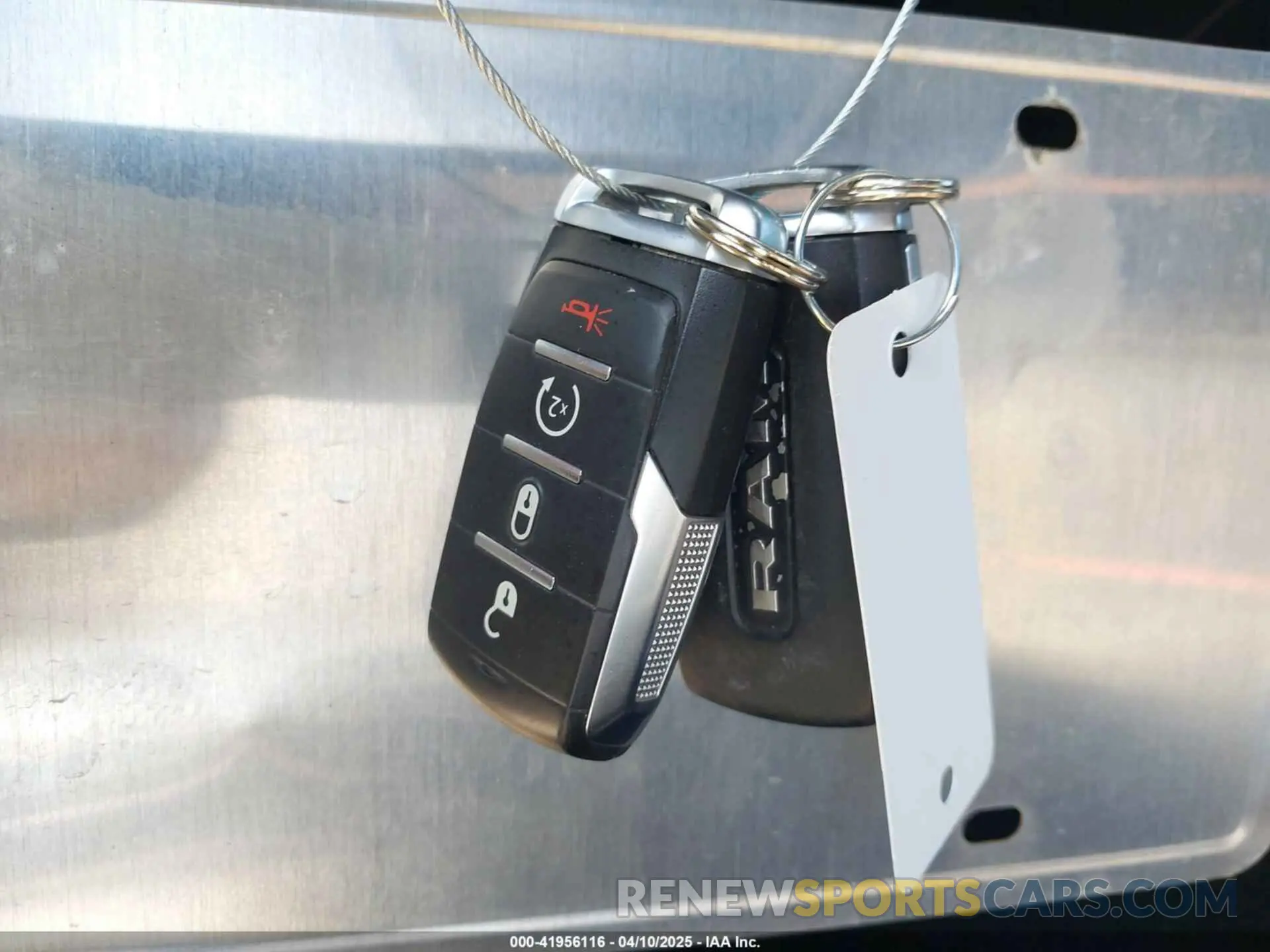 11 fotografías del automóvil dañado 1C6RREFT3KN717033 RAM 1500 2019