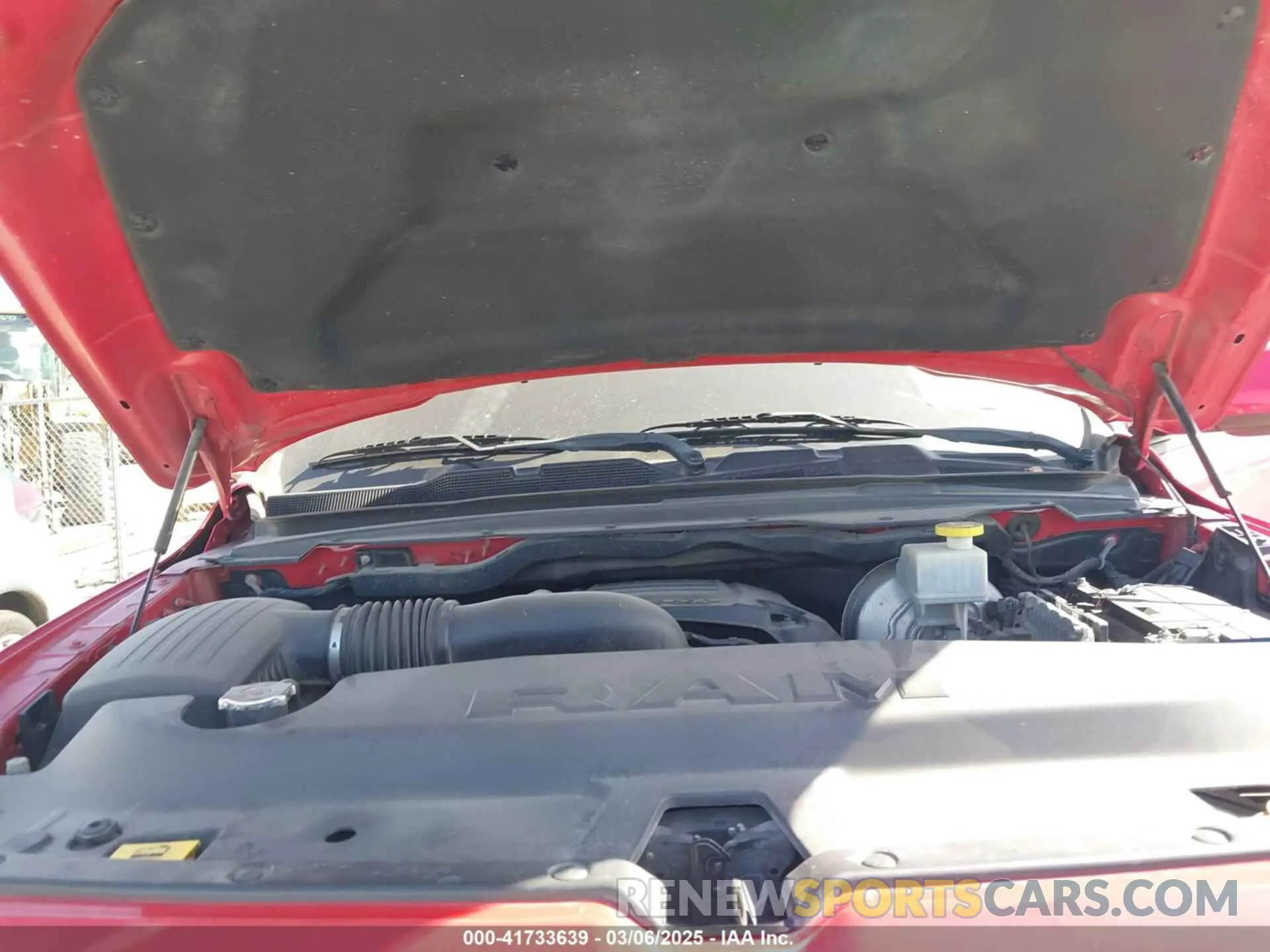 10 fotografías del automóvil dañado 1C6RREFT5KN548004 RAM 1500 2019