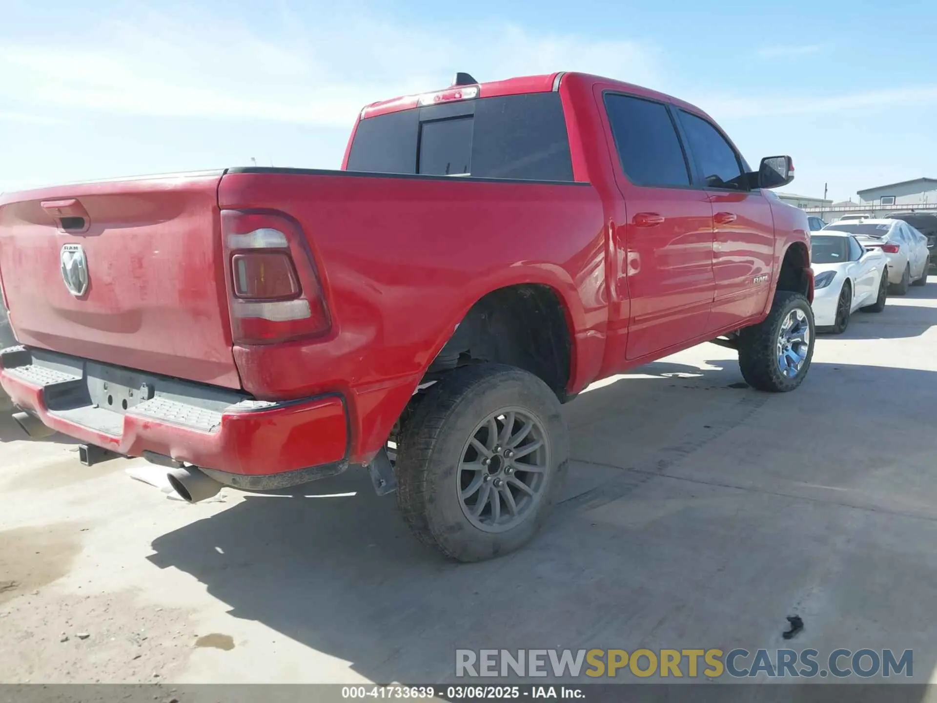 4 fotografías del automóvil dañado 1C6RREFT5KN548004 RAM 1500 2019