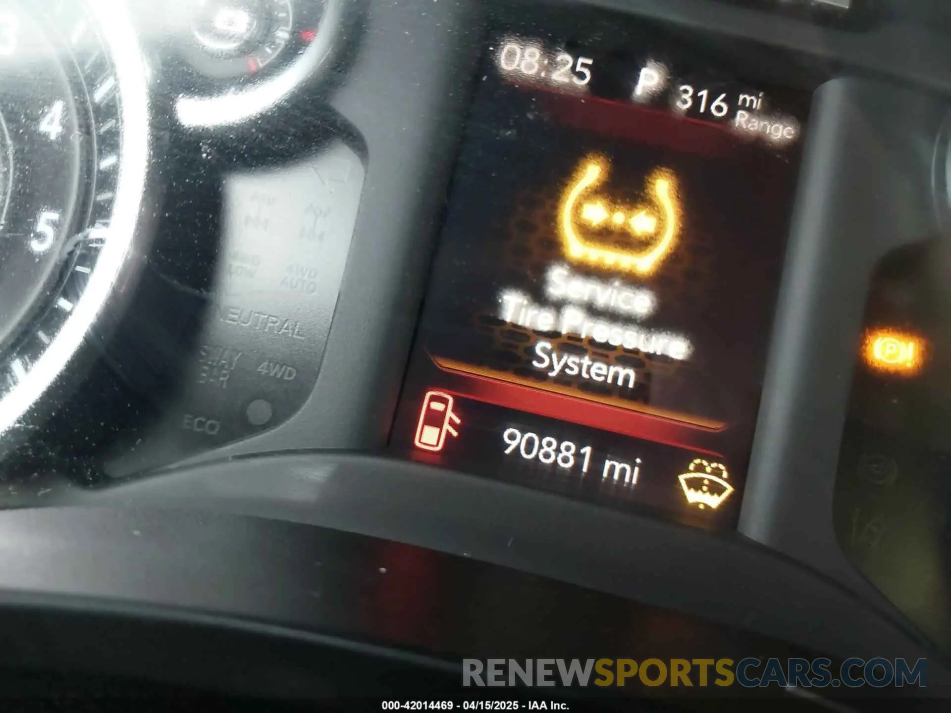 15 fotografías del automóvil dañado 1C6RREFT5KN590642 RAM 1500 2019