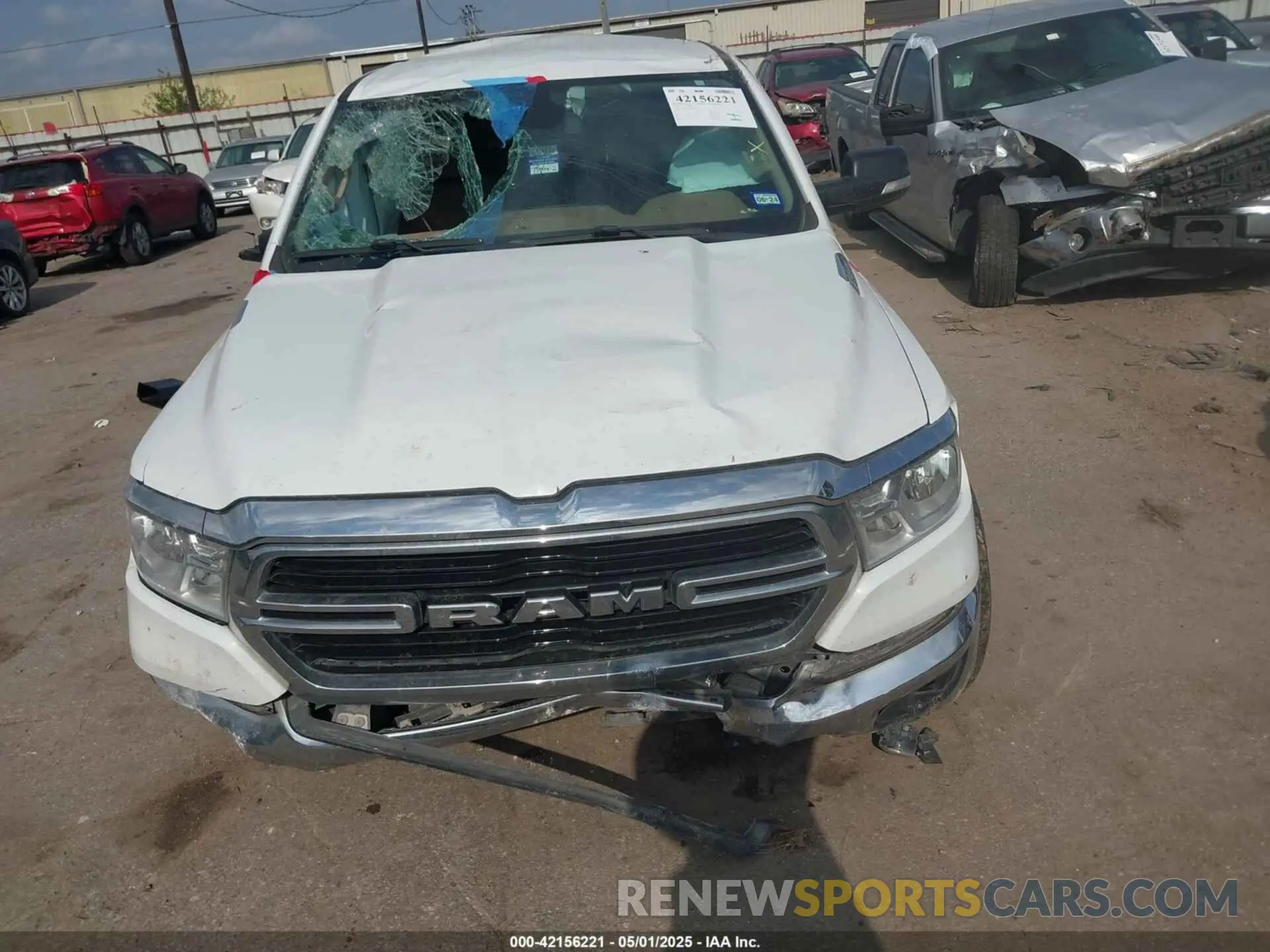 12 fotografías del automóvil dañado 1C6RREFT5KN596490 RAM 1500 2019