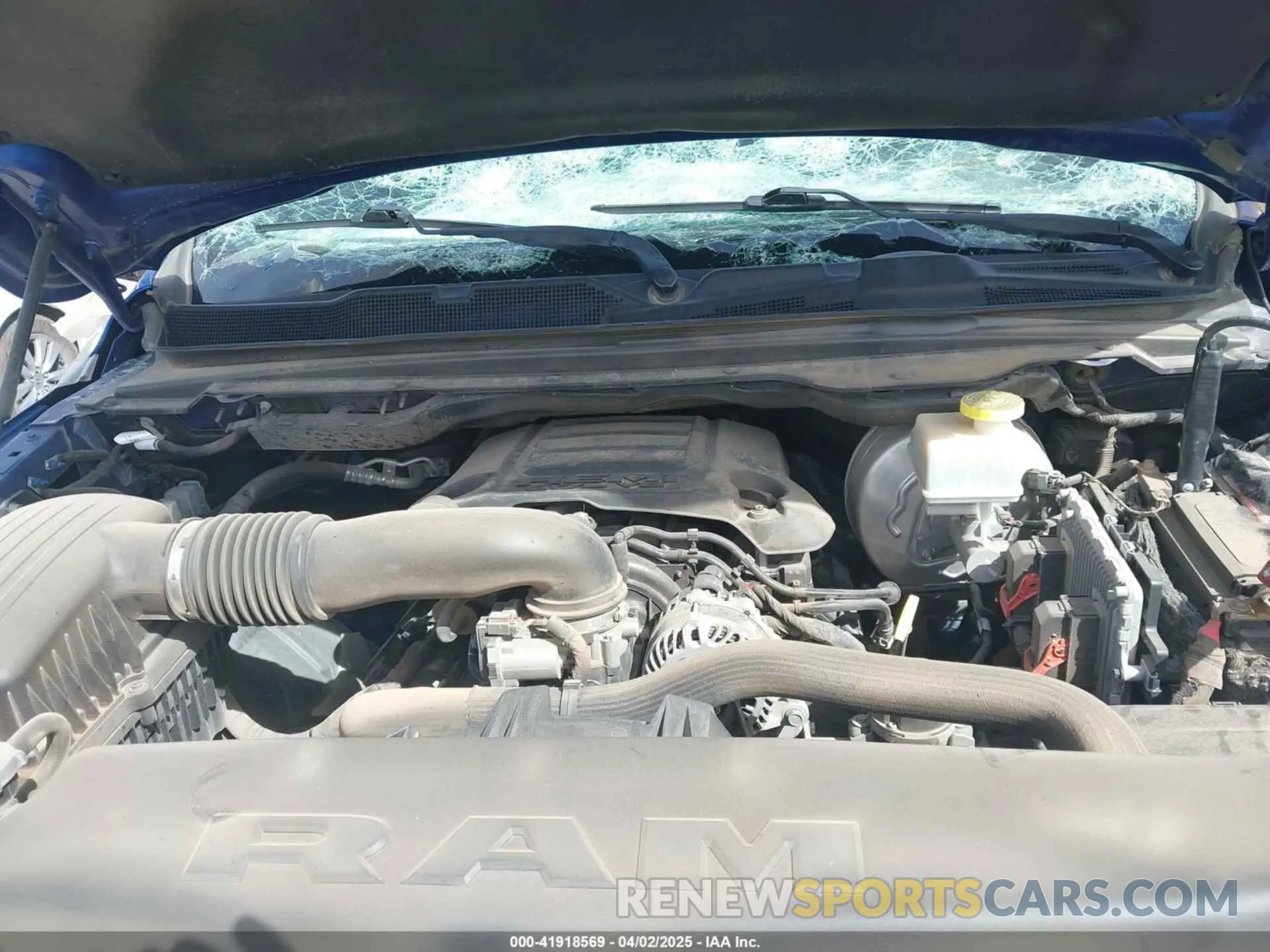 10 fotografías del automóvil dañado 1C6RREFT5KN601395 RAM 1500 2019