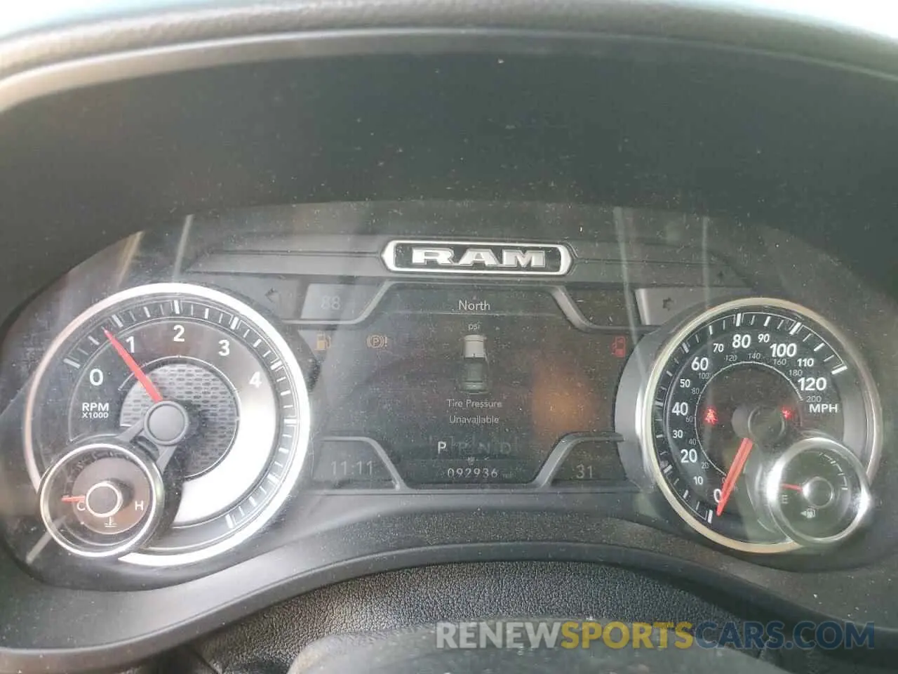 9 fotografías del automóvil dañado 1C6RREFT5KN639838 RAM 1500 2019