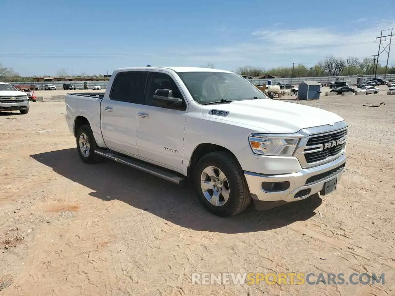 4 fotografías del automóvil dañado 1C6RREFT5KN660897 RAM 1500 2019
