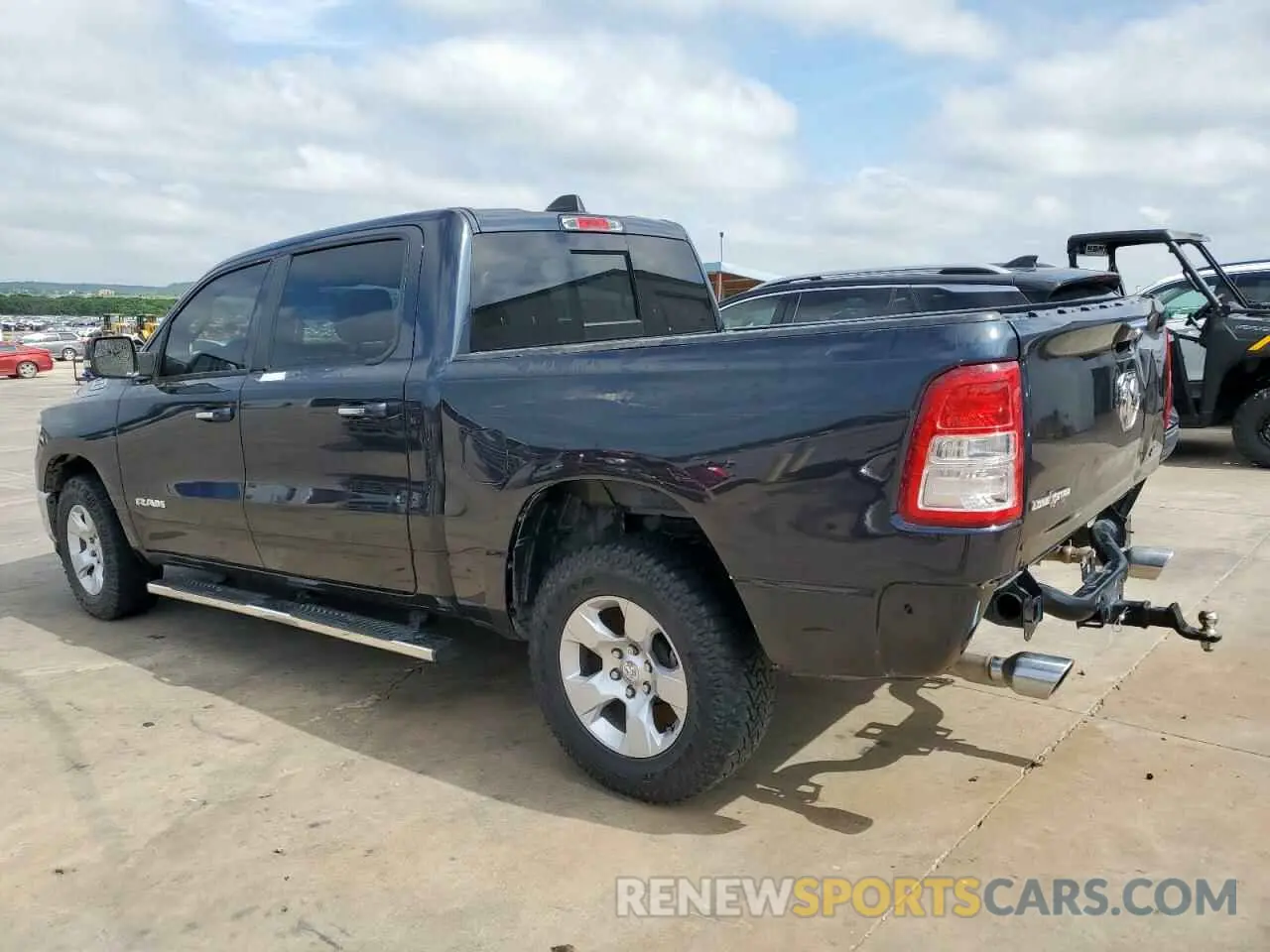 2 fotografías del automóvil dañado 1C6RREFT6KN828966 RAM 1500 2019