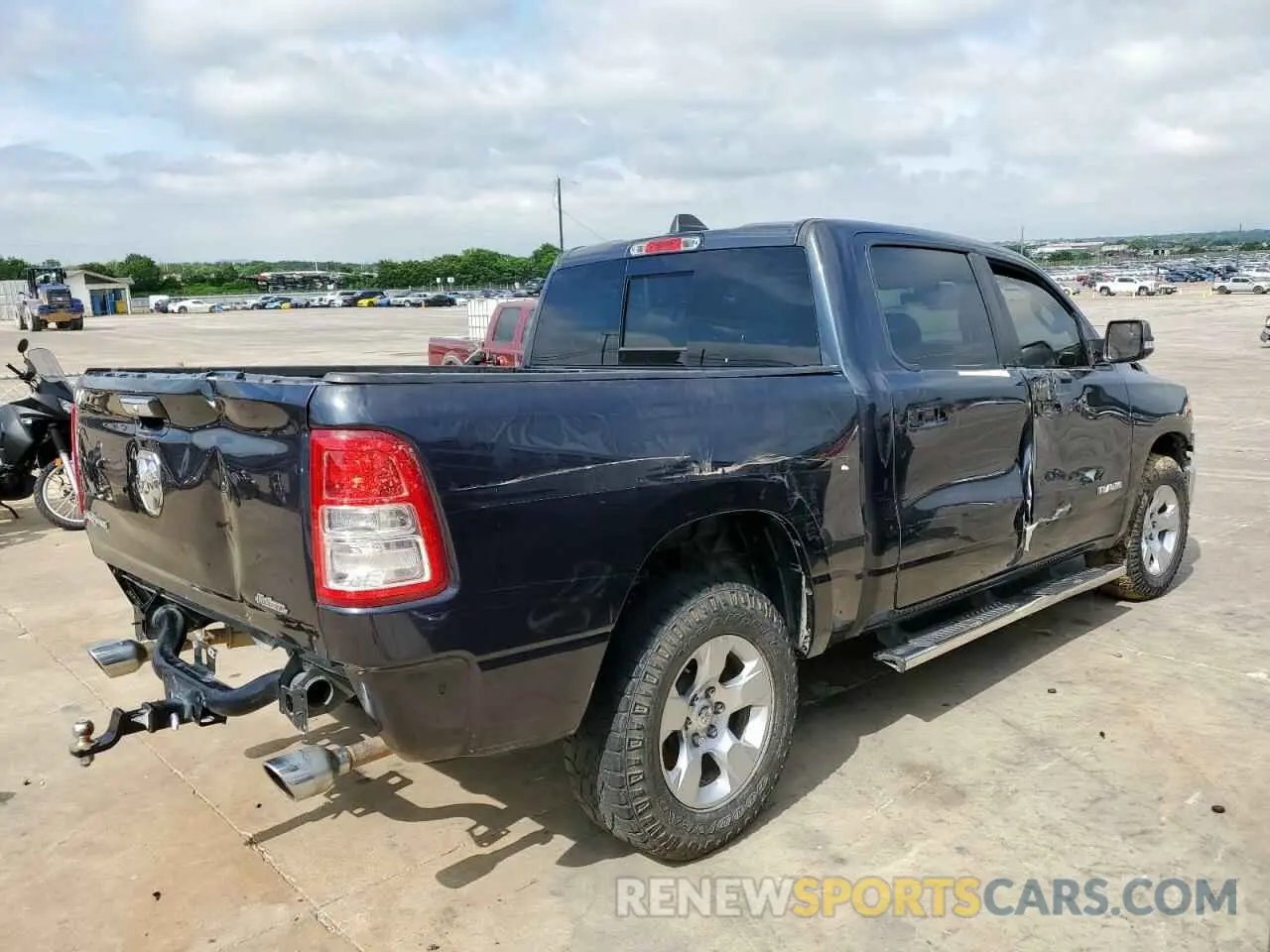 3 fotografías del automóvil dañado 1C6RREFT6KN828966 RAM 1500 2019