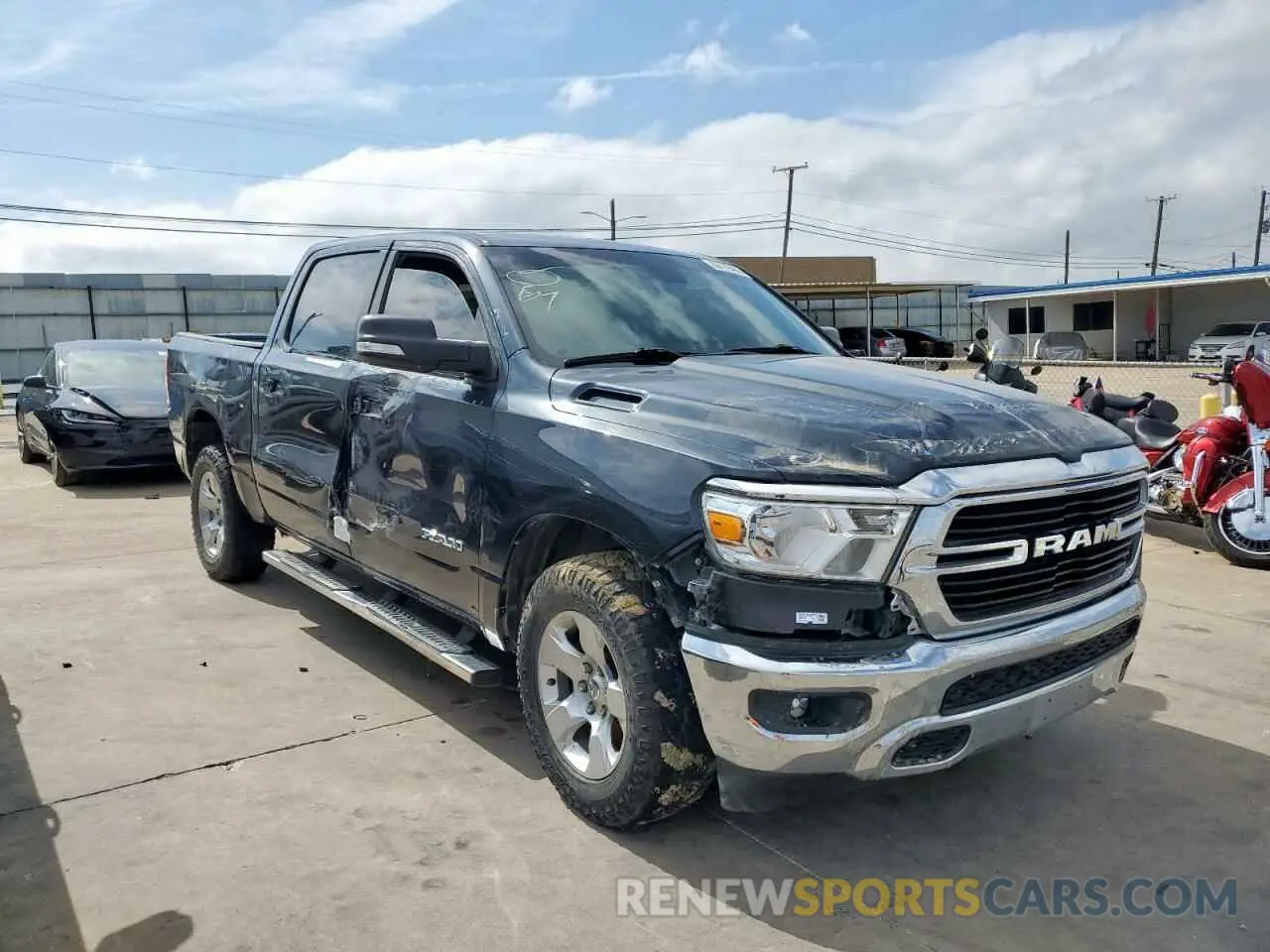 4 fotografías del automóvil dañado 1C6RREFT6KN828966 RAM 1500 2019