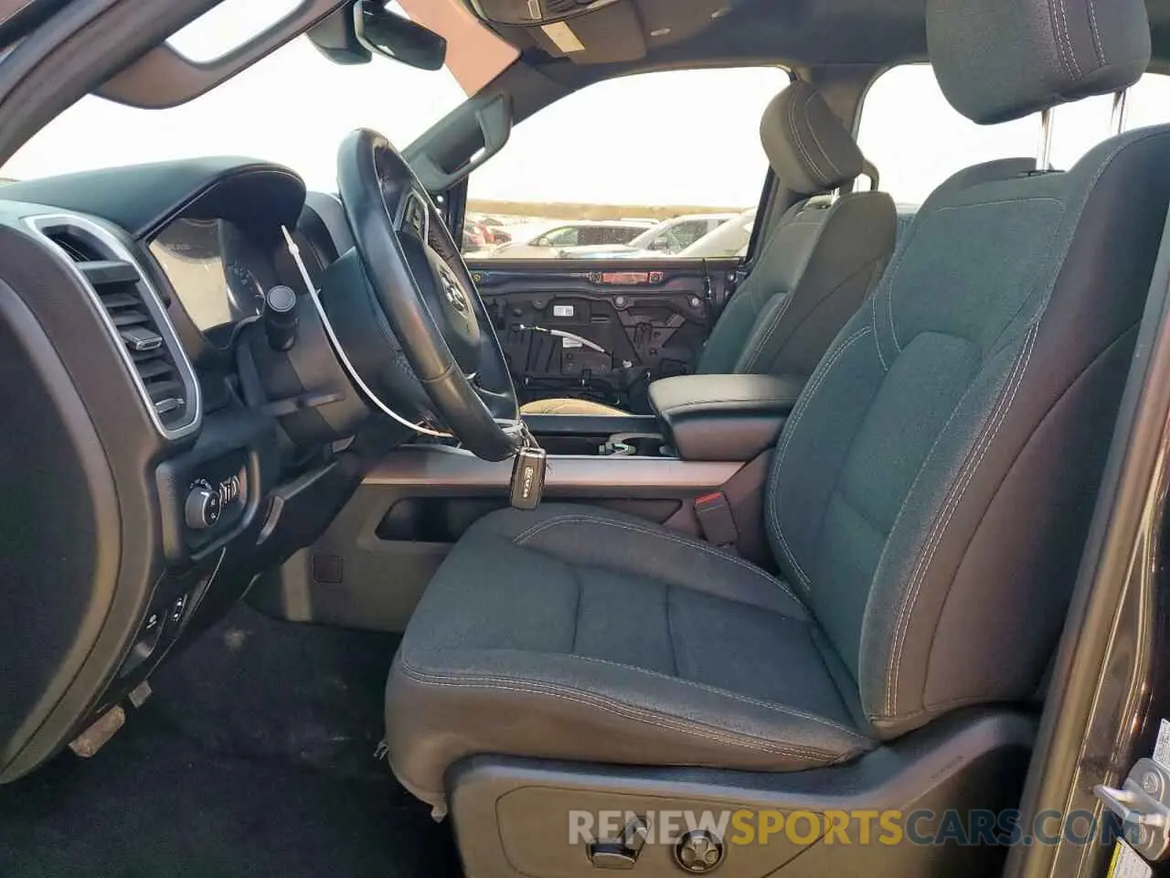 7 fotografías del automóvil dañado 1C6RREFT6KN828966 RAM 1500 2019